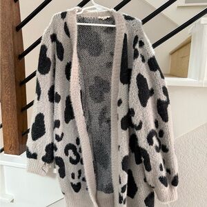 Jessica Simpson Beige & Black Leopard Fuzzy Open Cardigan
